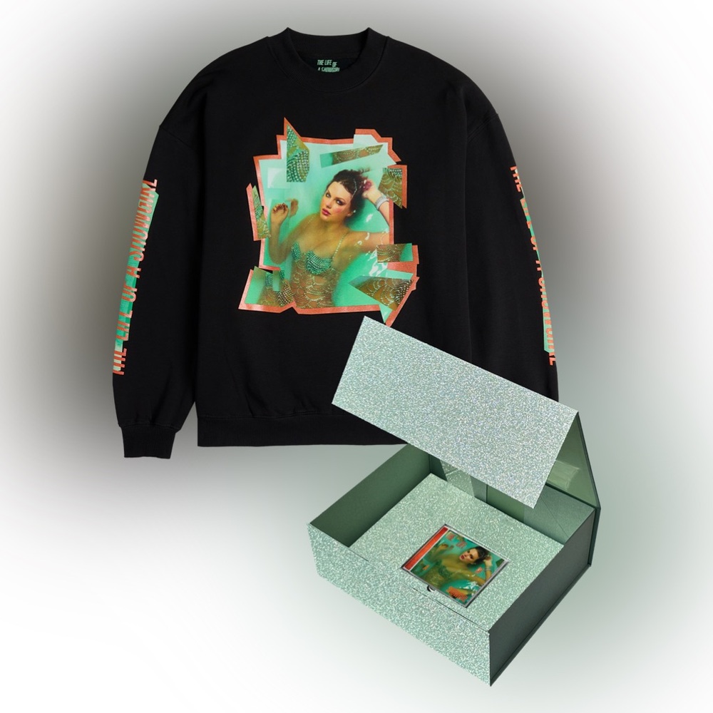 🆕 NWT | 🦄 The Life of a Showgirl Crewneck Sweatshirt Box Set | Small ❤️‍🔥